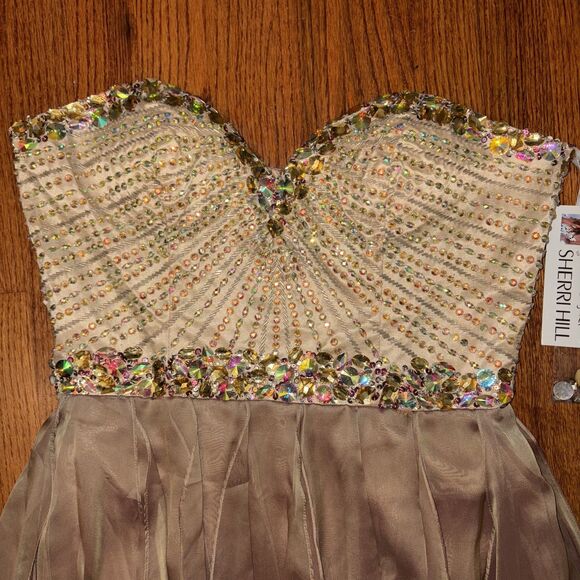 SHERRI HILL Gold Beaded High-Low Formal Gown – Size 12 - Picture 6 of 9